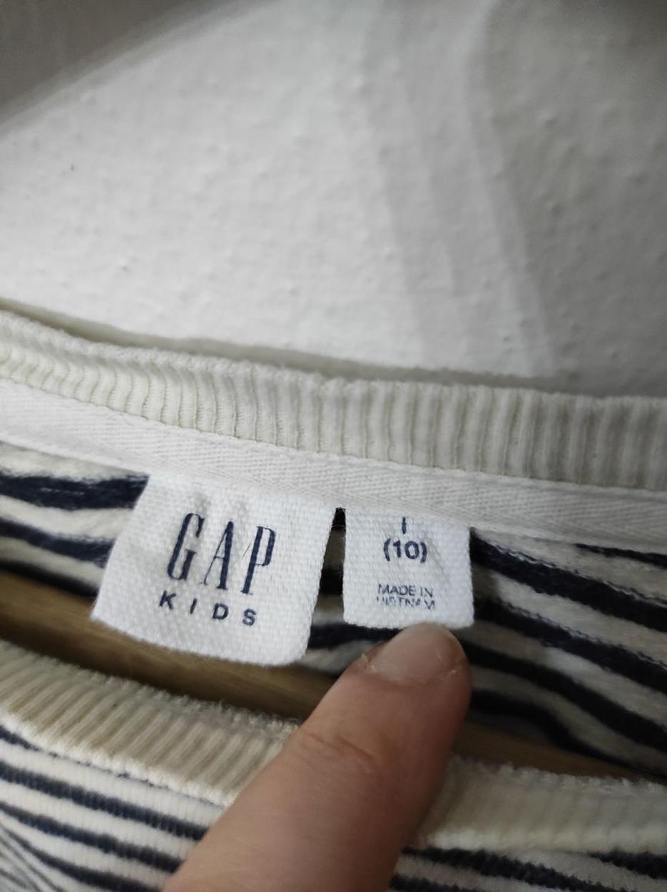 GAP Çizgili Dantel Şeritli Çocuk Sweat Bluz