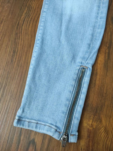 MAVİ Taşlamalı Fermuarlı Paça Jean Denim