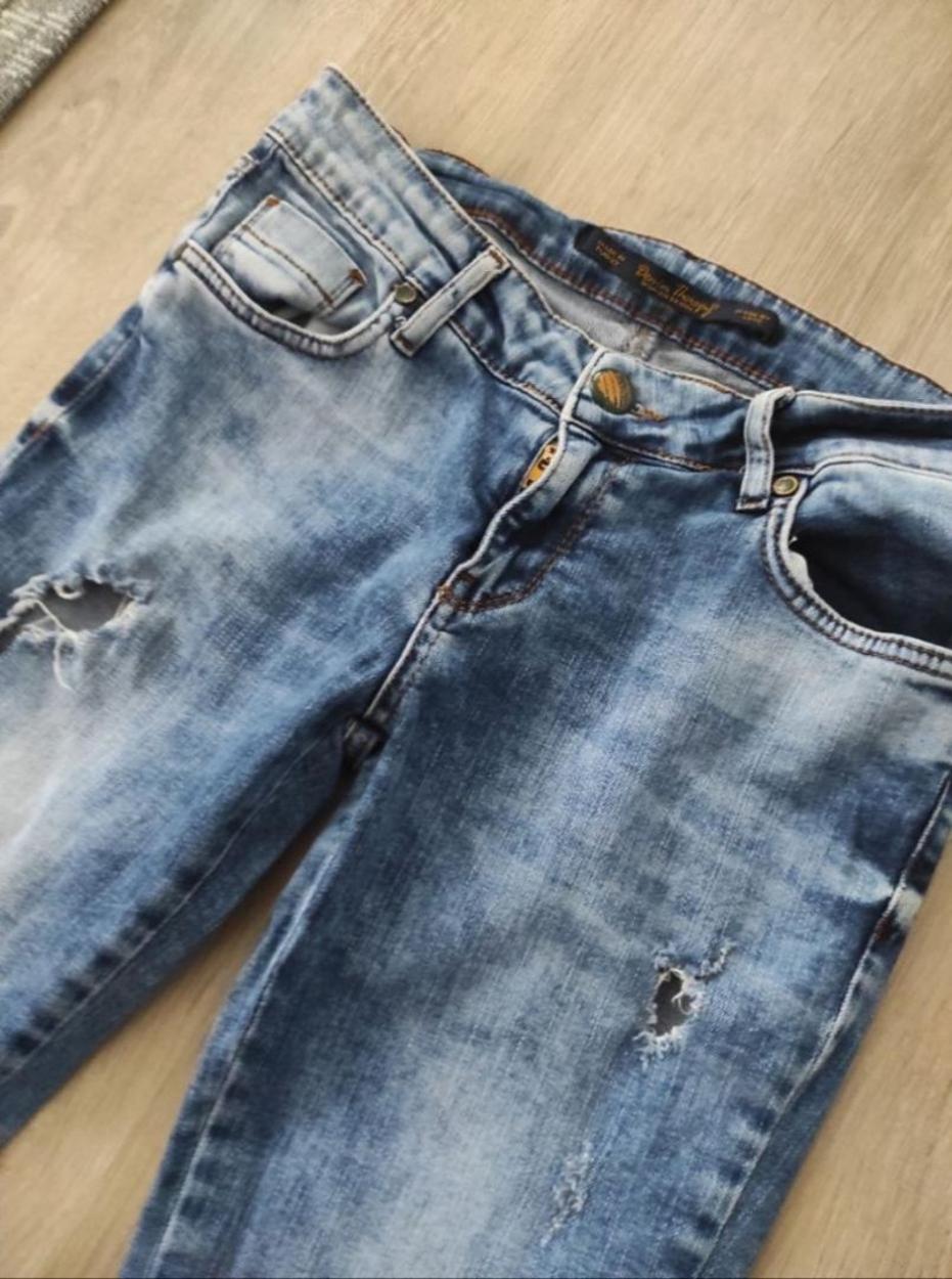 Yırtıklı Taşlanmış Kadın Jean Denim Kot