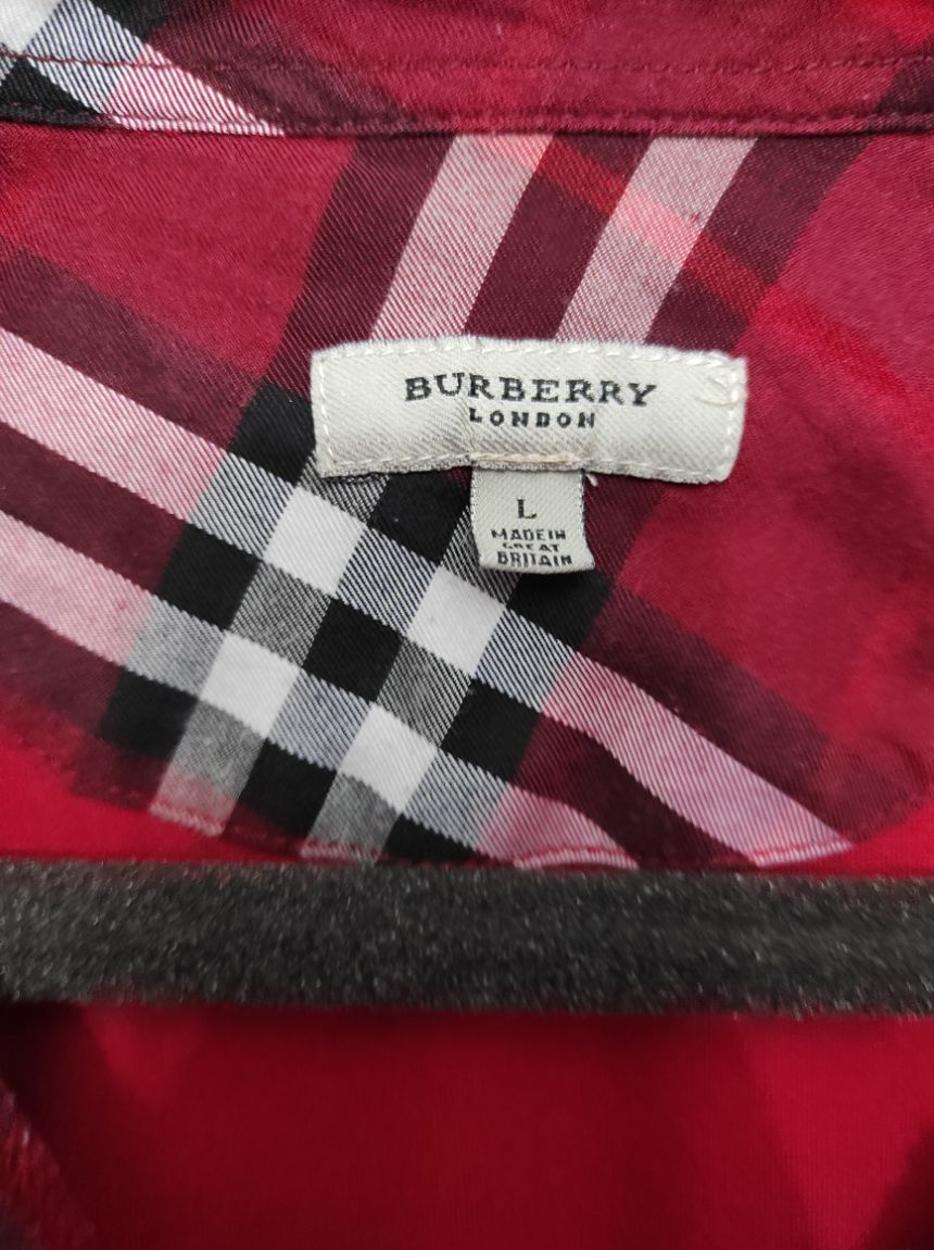 BURBERRY Kırmızı Polo Yaka Kadın T-Shirt