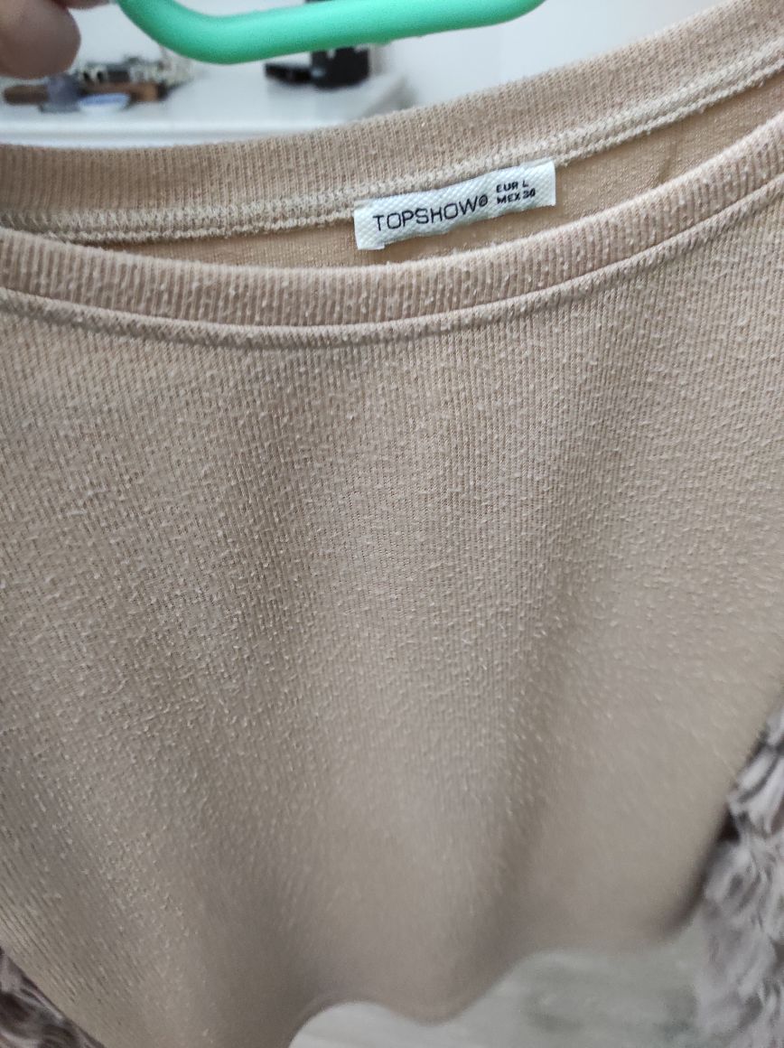 Püsküllü Geniş Yaka Oversize Crop Sweat